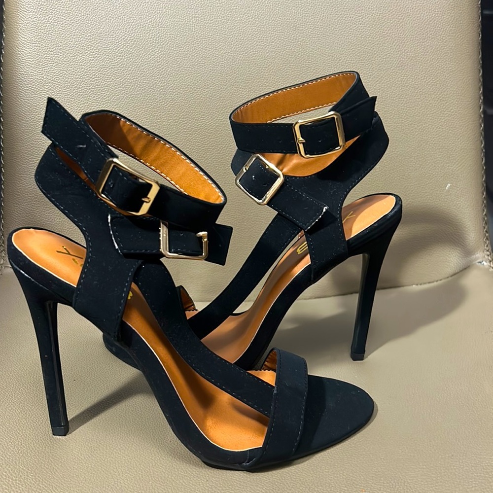 X2B double buckle heels, New w/tags, Sz 8